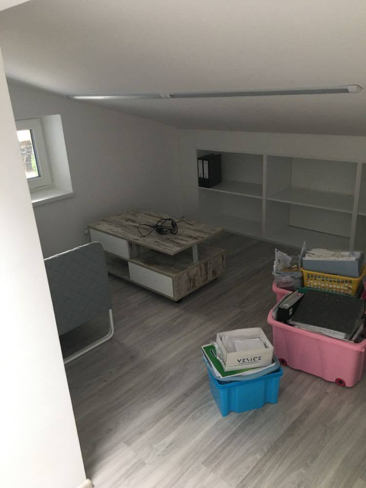 Podkrovní prostor v průběhu rekonstrukce